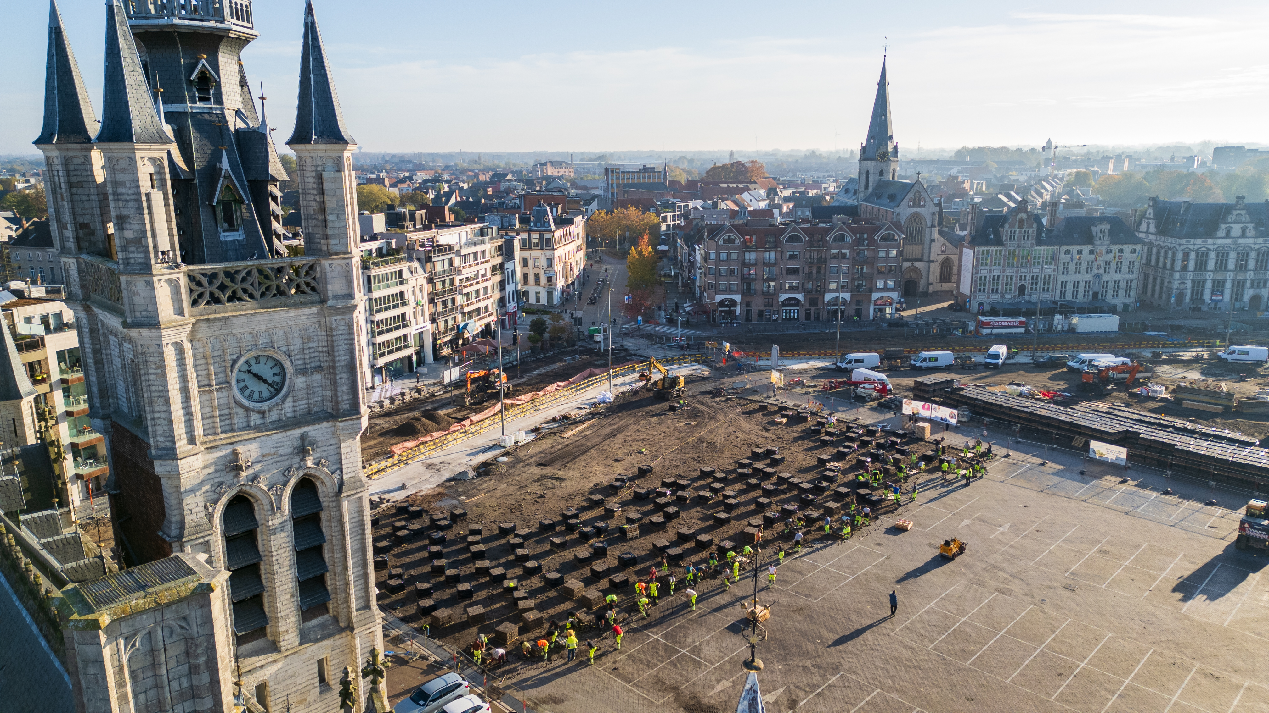 La ville de Saint-Nicolas, pionnière en matière de circularité avec la rénovation de la Grand-Place.